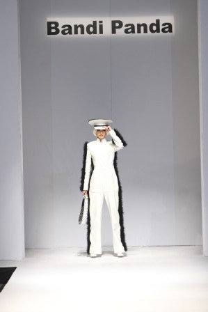 Policewoman 1