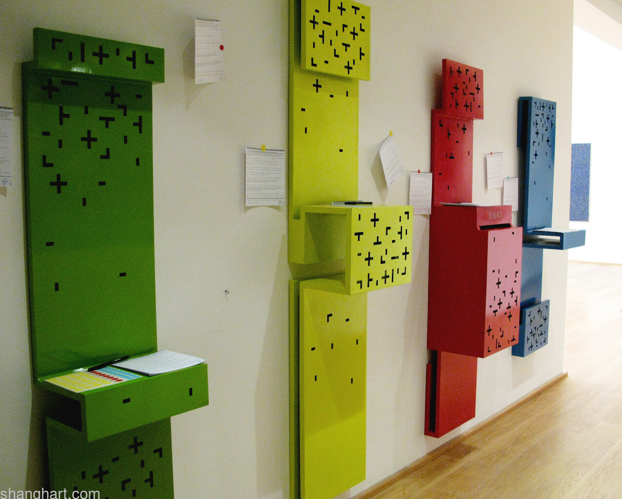 Installation view Museo d'Arte Moderna di Bologna ——Installation work,mail box,2006