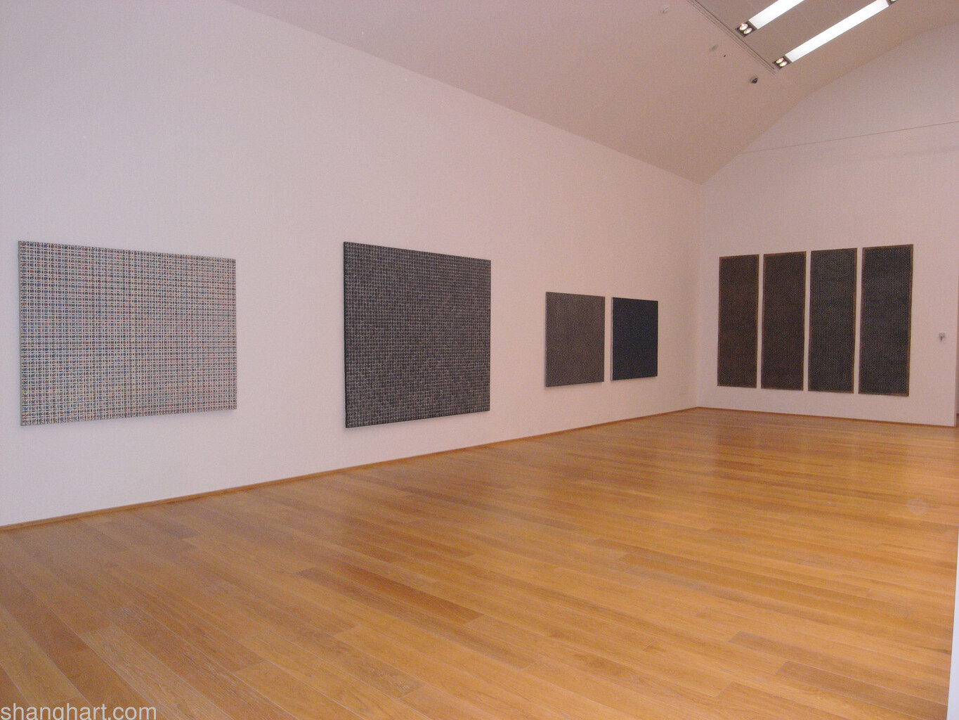 Installation view Museo d'Arte Moderna di Bologna——Ding Yi's early works