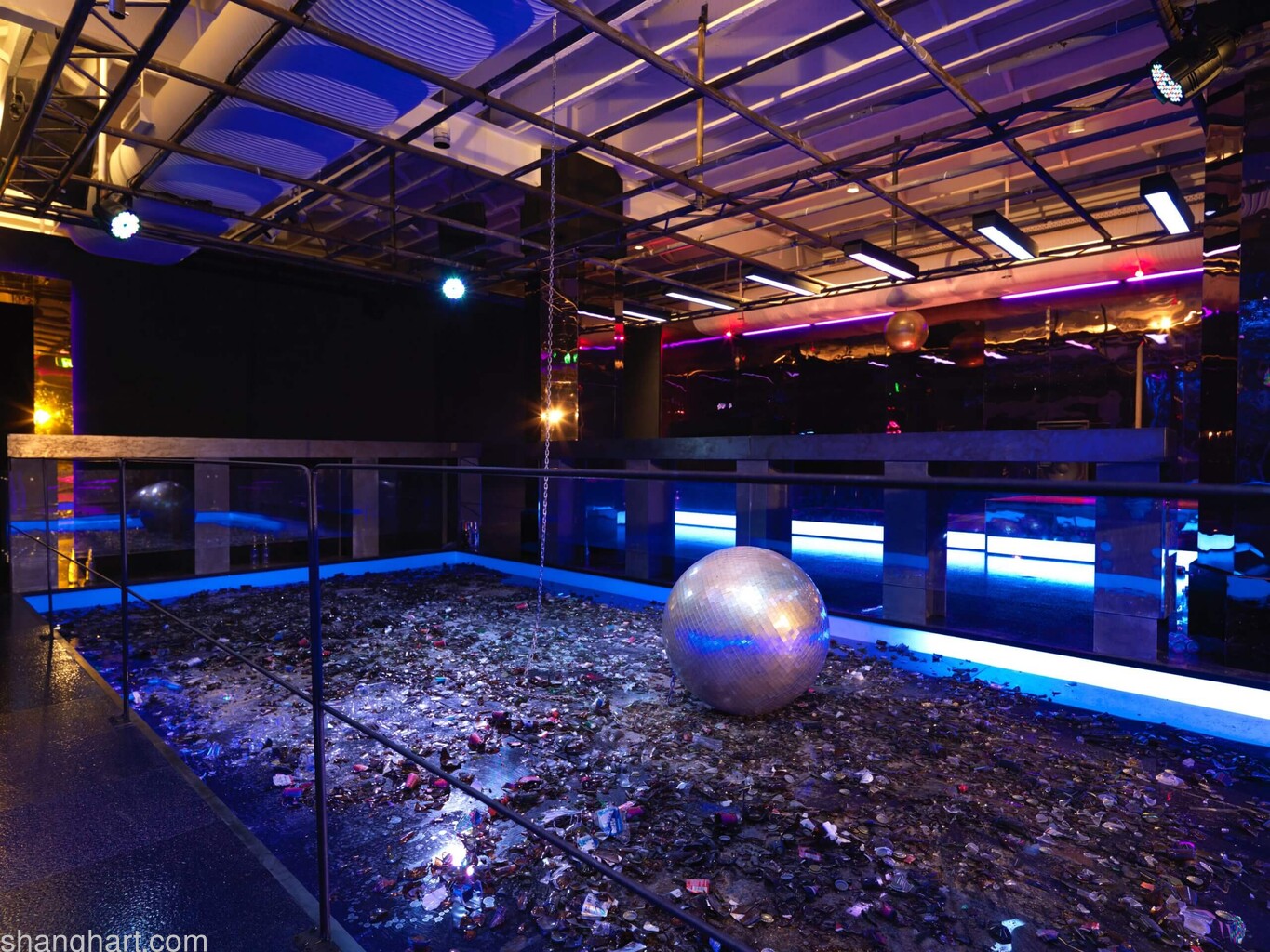 Chen Wei - Drunken Dance Hall, 2015