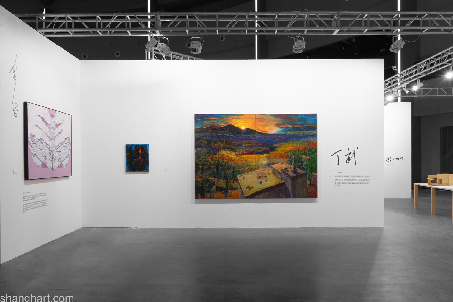 Left: Jin Yucheng; Right: Ding Wu