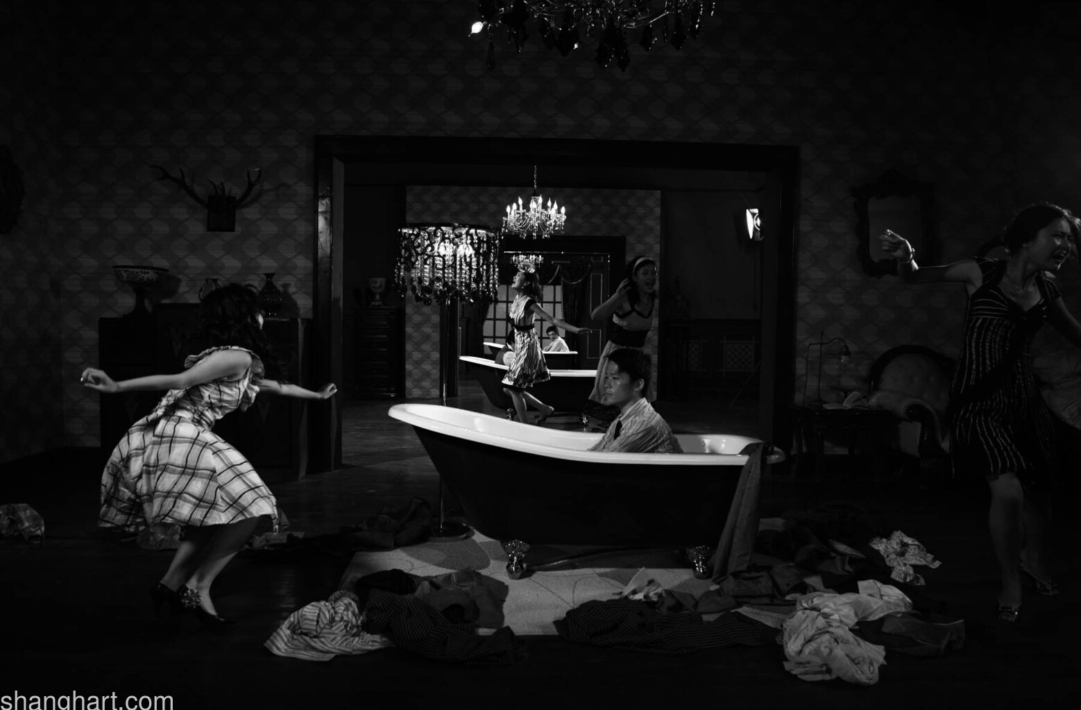 Still from 'Dawn Mist, Separation Faith' 1