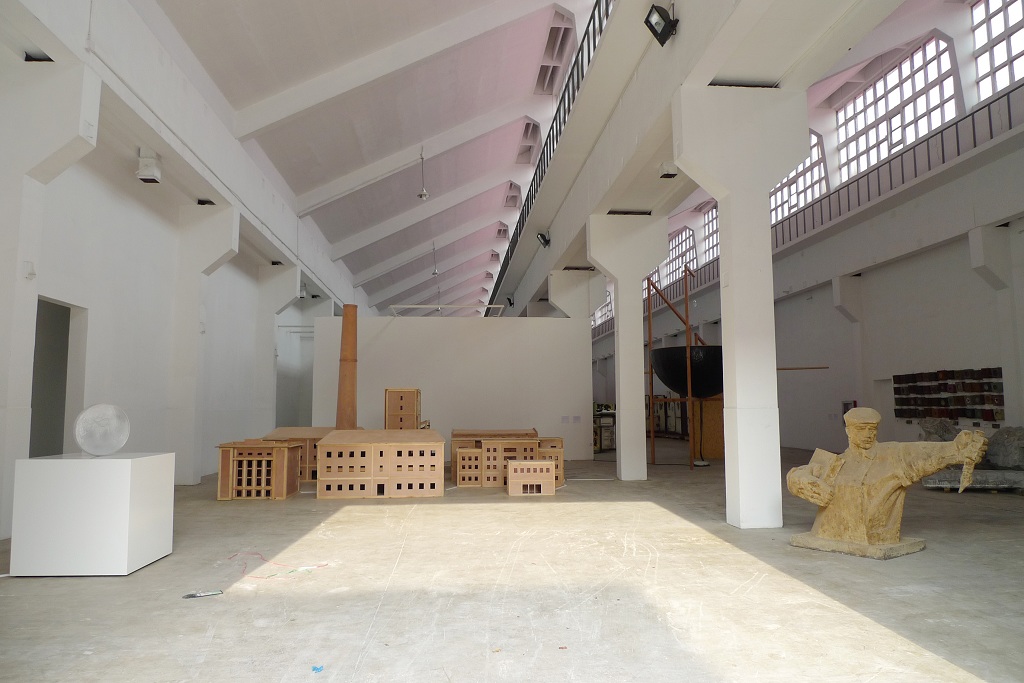 Xu Zhen, Shi Qing, Wang Guangyi, Yang Fudong, Shao Yi, Zhang Ding