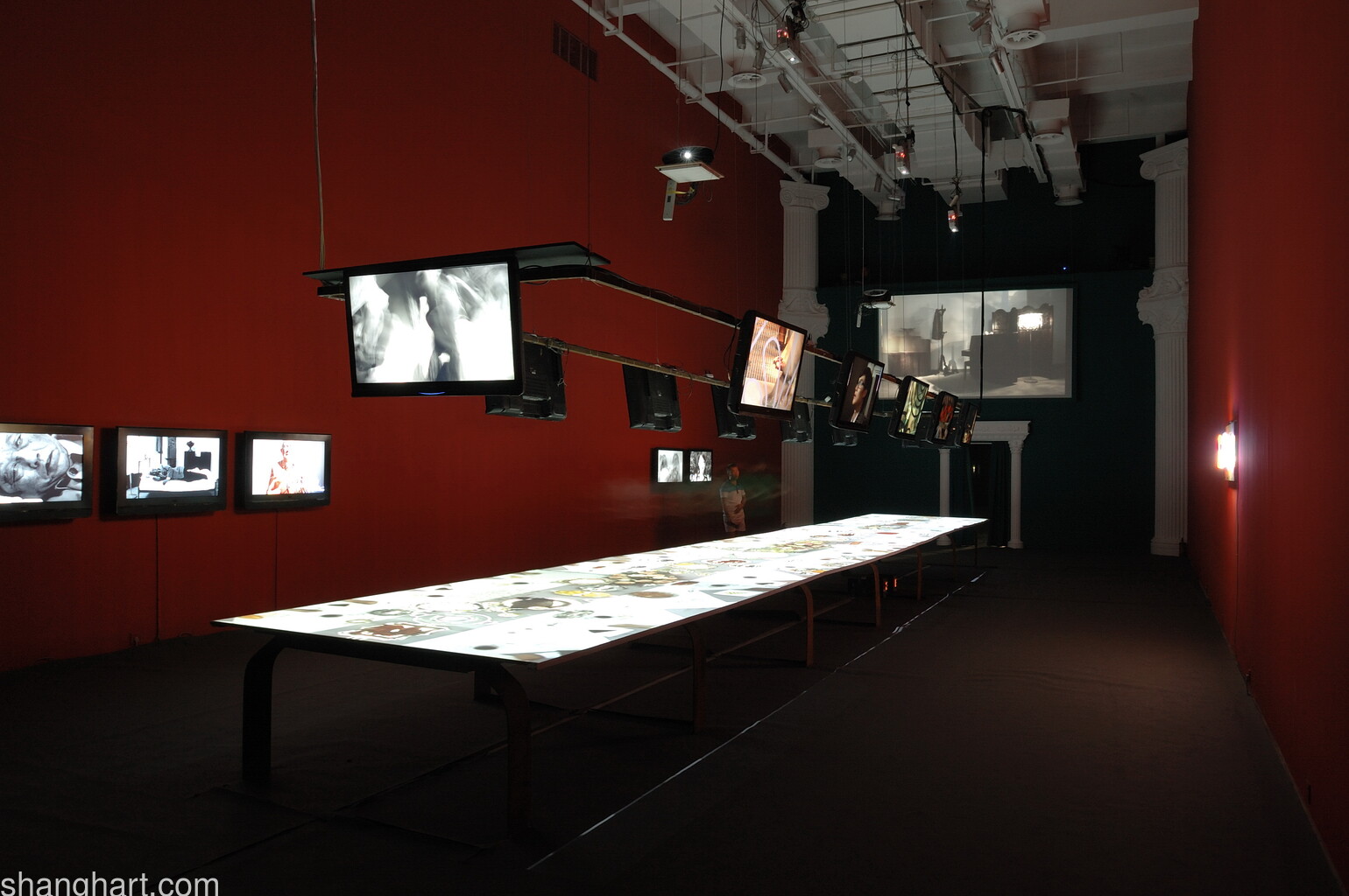 Installation View of Zengdai exhibition