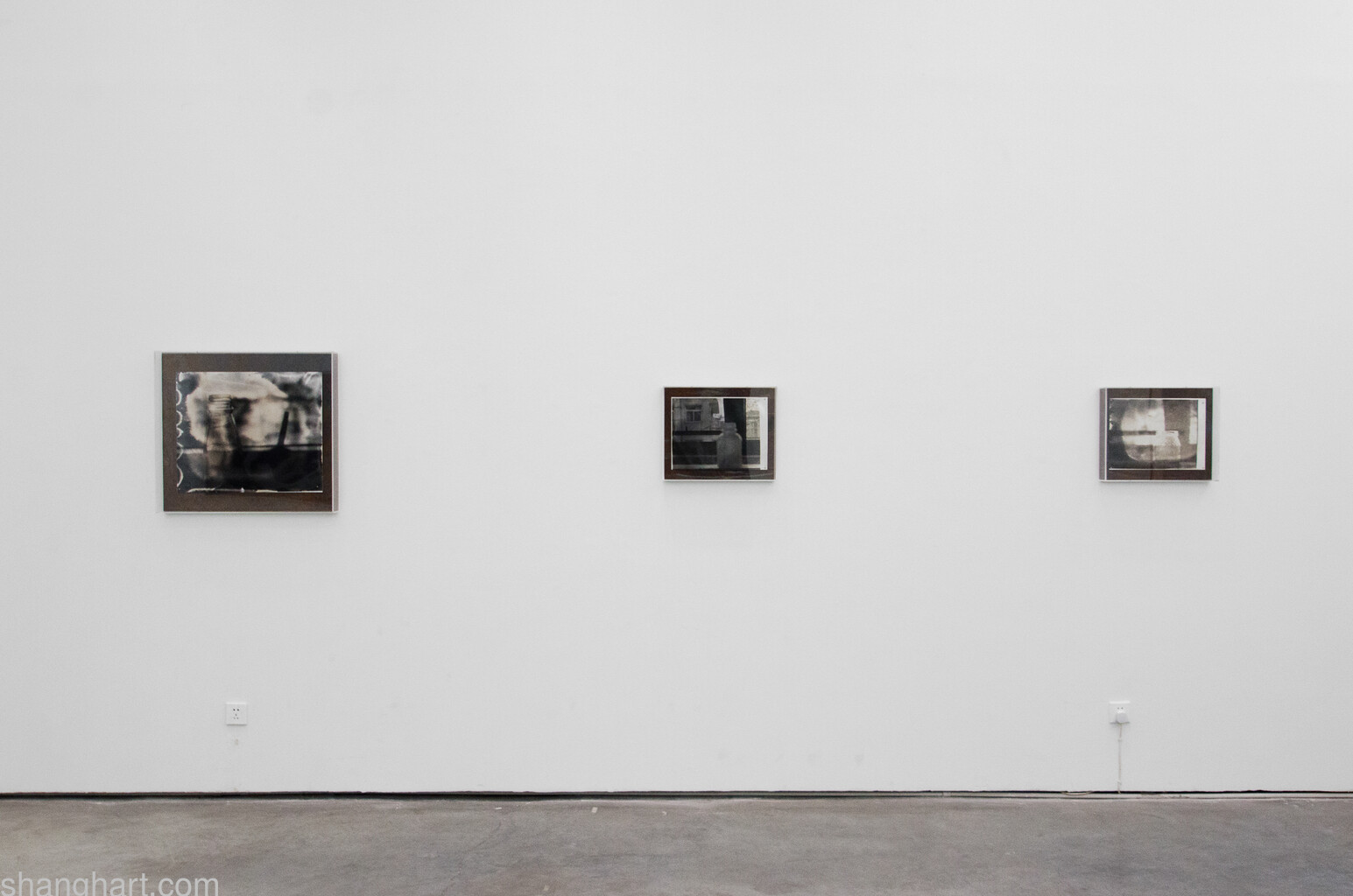 Installation View, GENG Jianyi” The Window's World” 2008