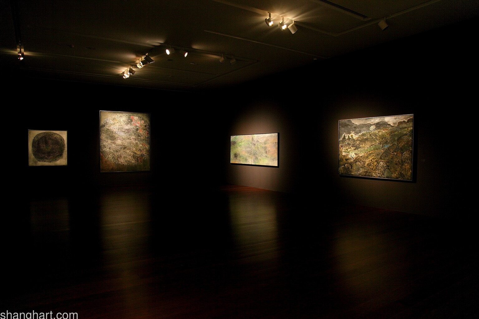 L1:1985.5, Oil on Canvas, 1985; L2:2009.5.27, Acrylic on Canvas, 2009; L3:Yimeng Shan, Acrylic on Canvas, 2007; L4:Yimeng Shan4, Acrylic on Canvas, 2002