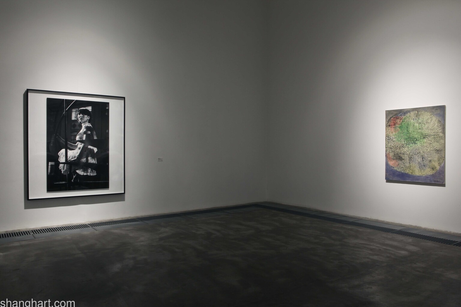 Left: Yang Fudong | The Fifth Night, Right: Yu Youhan | 2008.04.20