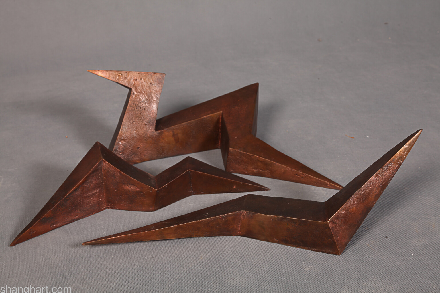 The First Flash of Lightning Hit the Secretary Leaving the Sheepfold, bronze, 8.3*36.2*9.5cm
