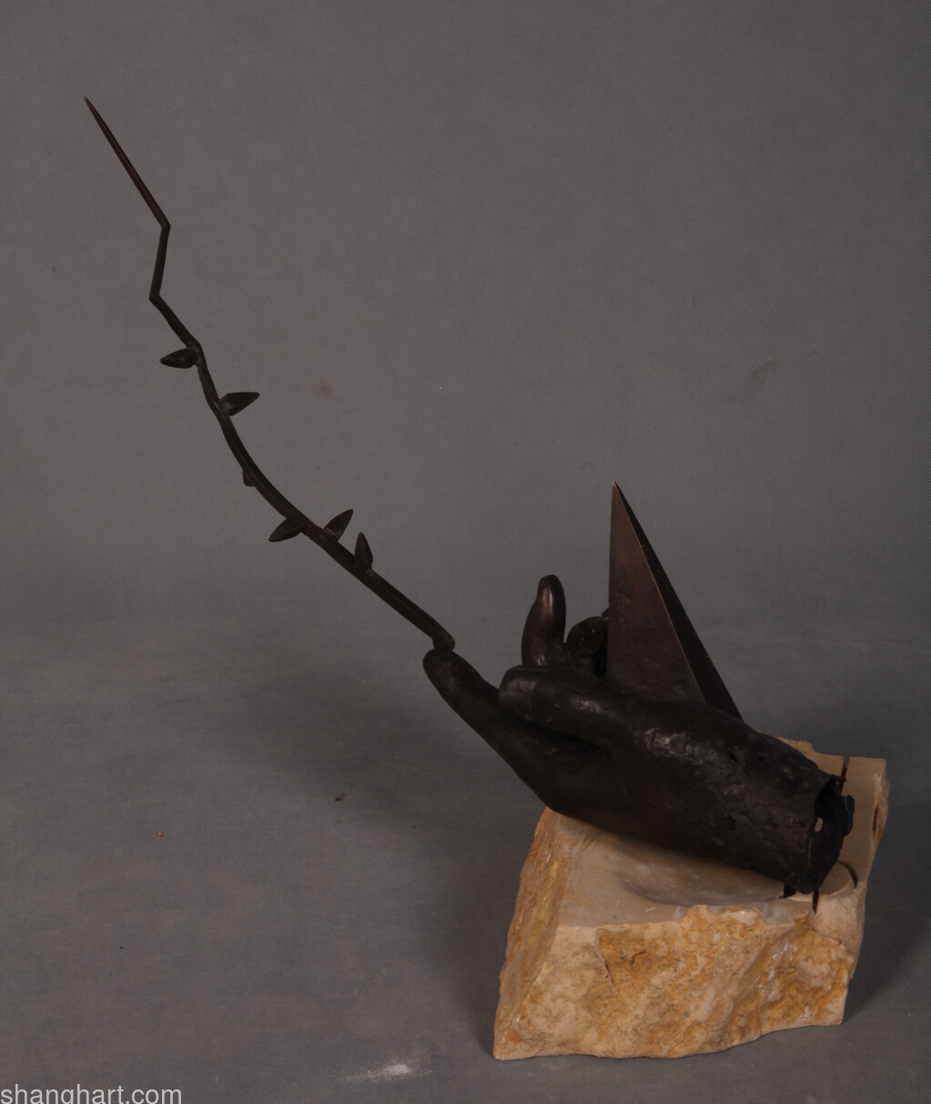 Left Reasons Are Few, Enjoy Pleasure Here and Now, Seize the Last Flash of Lightning, bronze, marble, 38*47.5*19cm