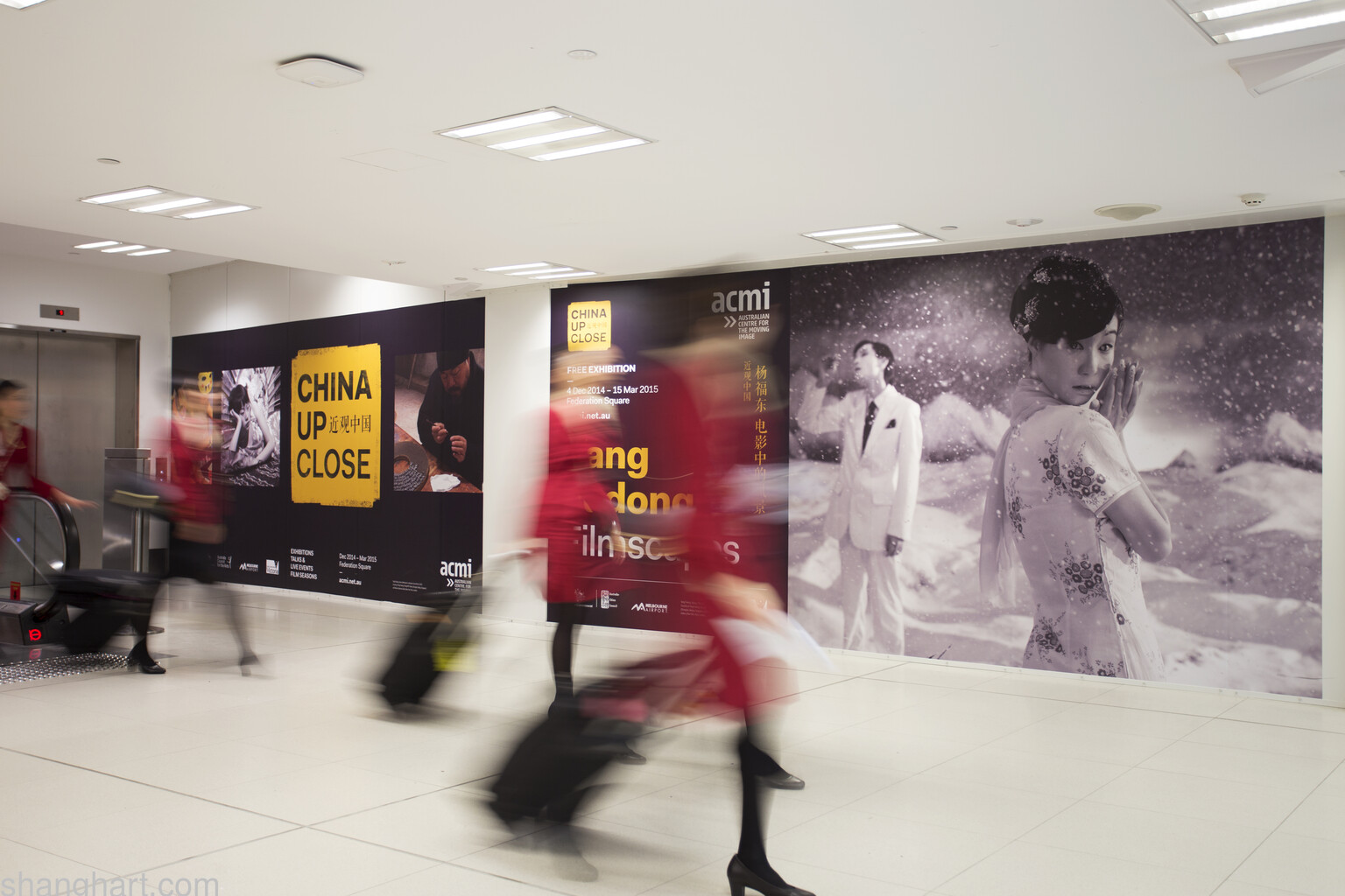 Melbourne Airport CUC Yang Fudong screens_Credit Mark Gambino