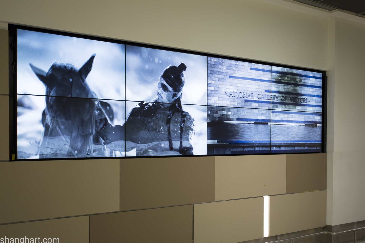 Melbourne Airport CUC Yang Fudong screens_Credit Mark Gambino
